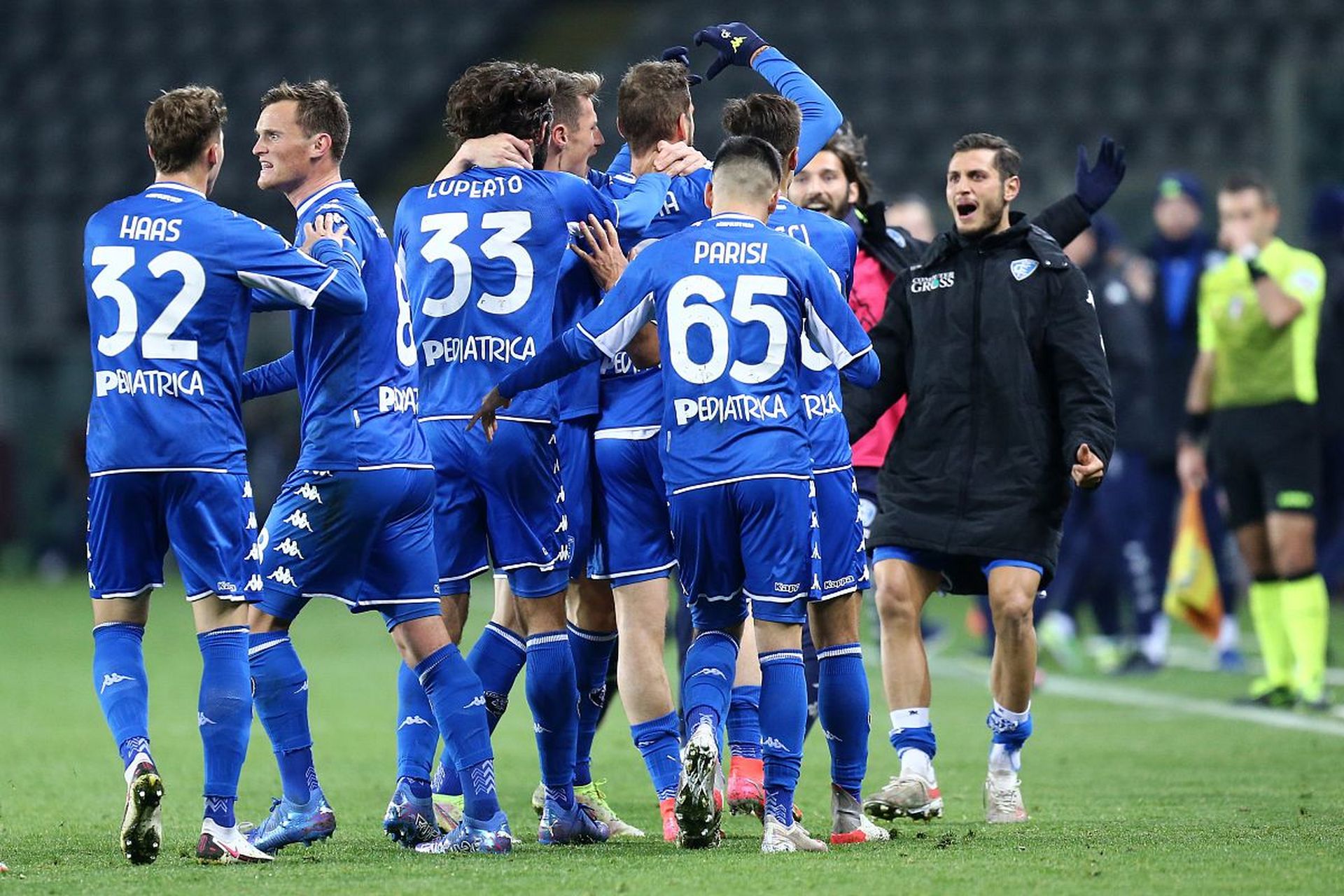 次交锋中 次交锋中